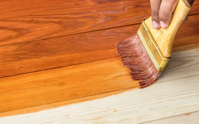 handeezuk-image-WOODWORK-STAINING-AND-PAINTING